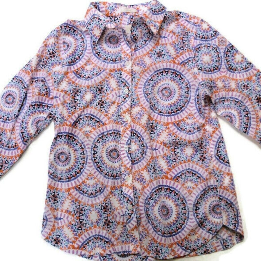 Chicos Button Up Shirt Womens Sz‎ 0 Colorful Geometric White Red Blue Top Blouse